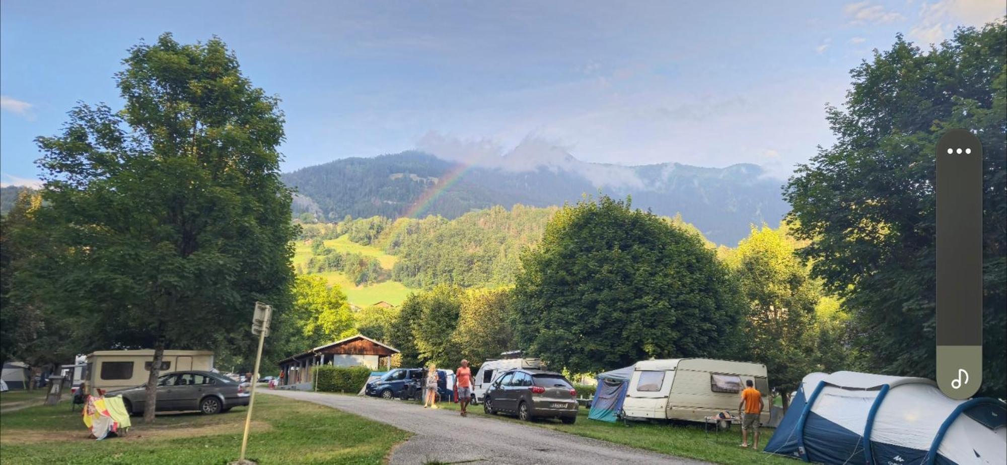 Hotel Camping Onlycamp Domelin à Beaufort  Extérieur photo